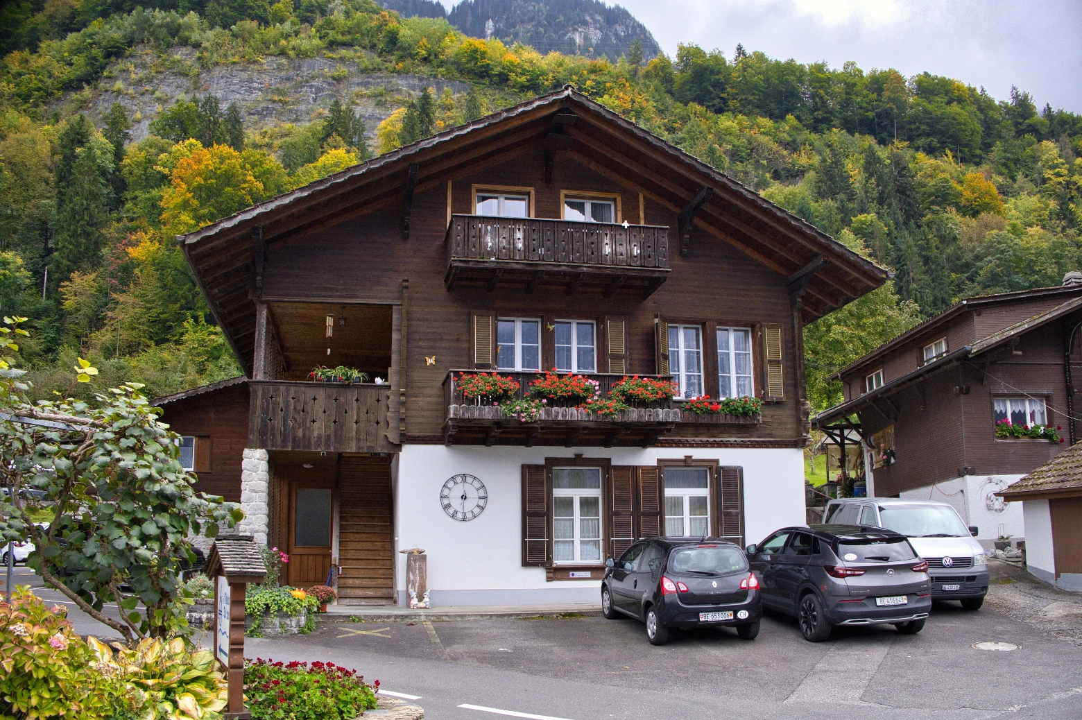 Taxes et charges communales à Genève et Vaud